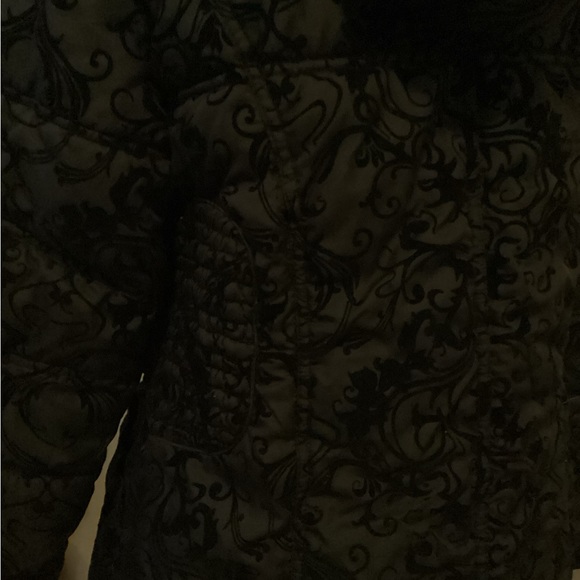 Black brocade-like jacket - Picture 6 of 8